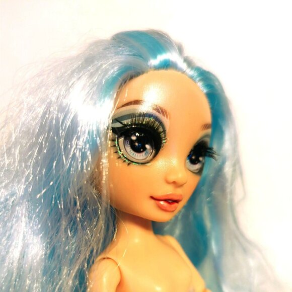 Rainbow High Gabriella Kely Deluxe Doll MGA 2021 Nude - Picture 4 of 6